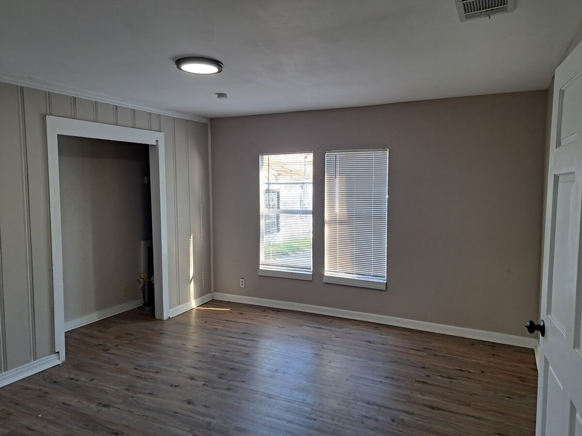 Photo - 1430 W 5th Ave Casa