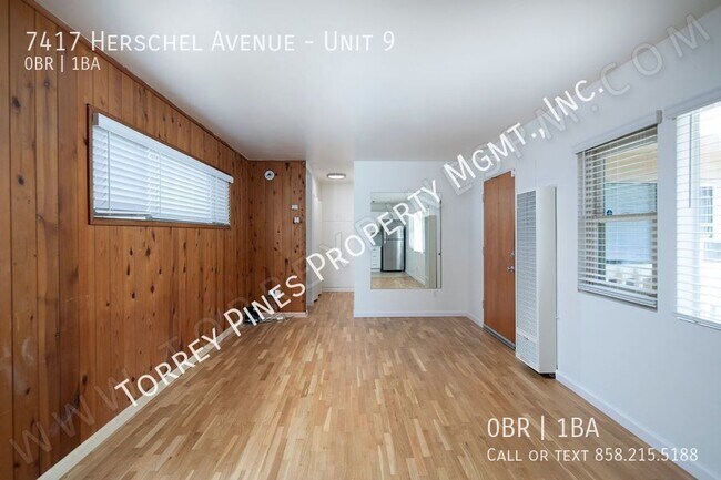 Photo - 7417 Herschel Ave Unidad 9