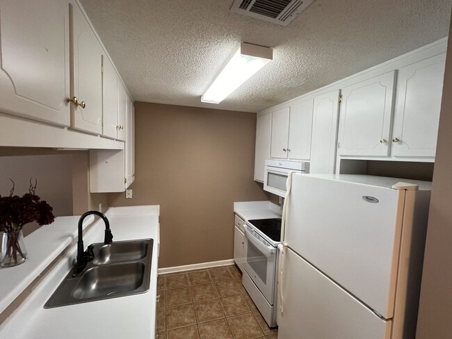Photo - 161 S Spring View Dr Unidad 1