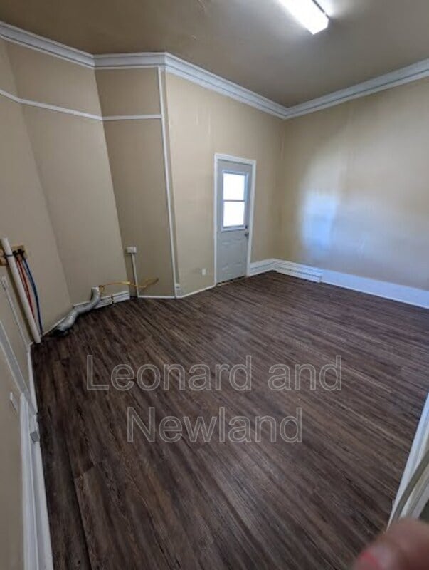Building Photo - 1330 Maple Ave Rental