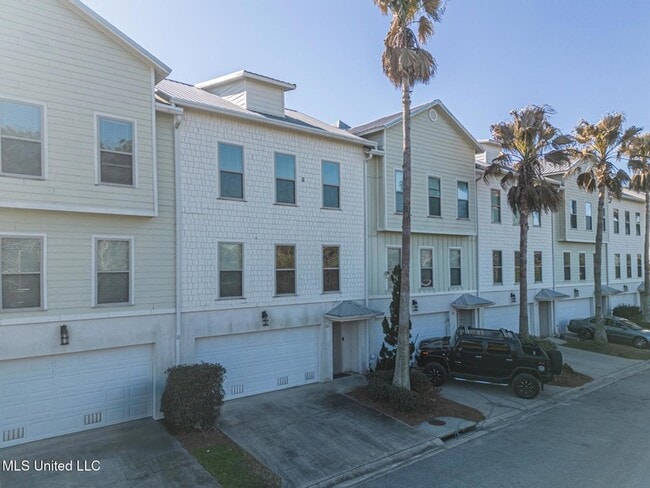 Building Photo - 1400 Mill Rd Unit 30