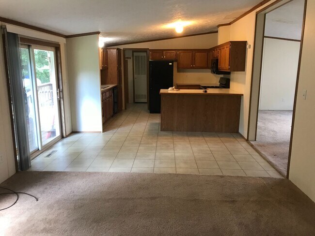 Photo - 4 Bedroom, 2 Full Bath home in Greenville/...