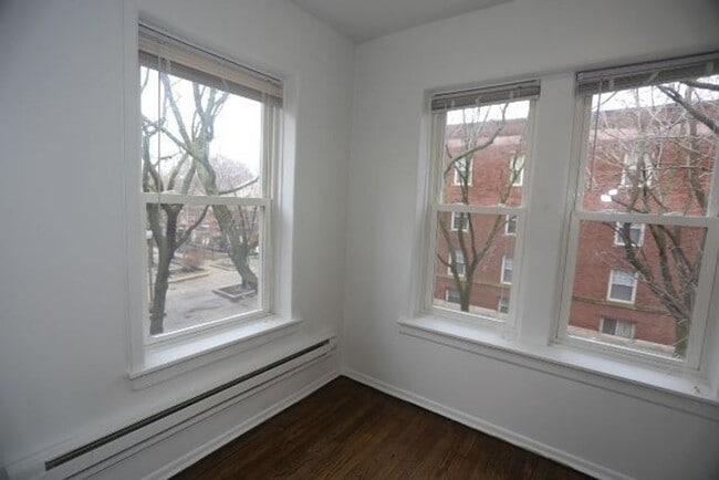 Photo - 4501 Malden St Unit 3A