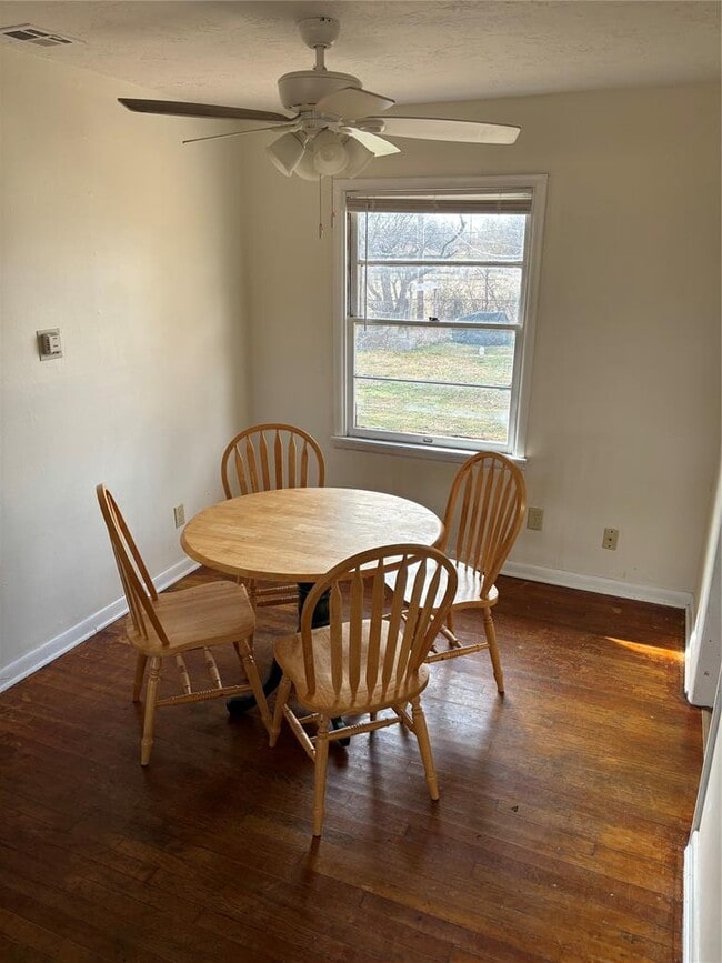 Photo - 1324 Dorchester Dr