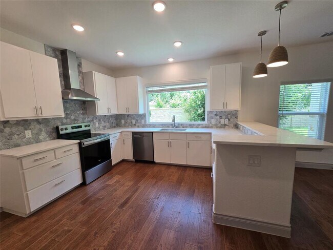 Photo - 2105 Tiger Trail Unidad 702