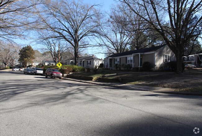 Photo - Five Point Cottages