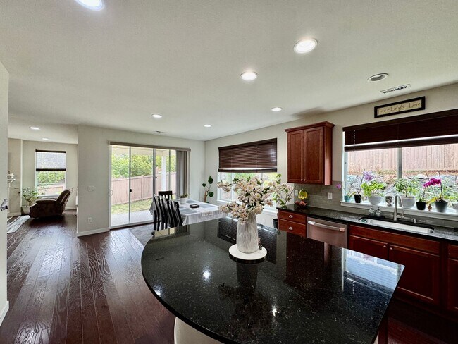 Photo - Beautiful Duvall Home!!!