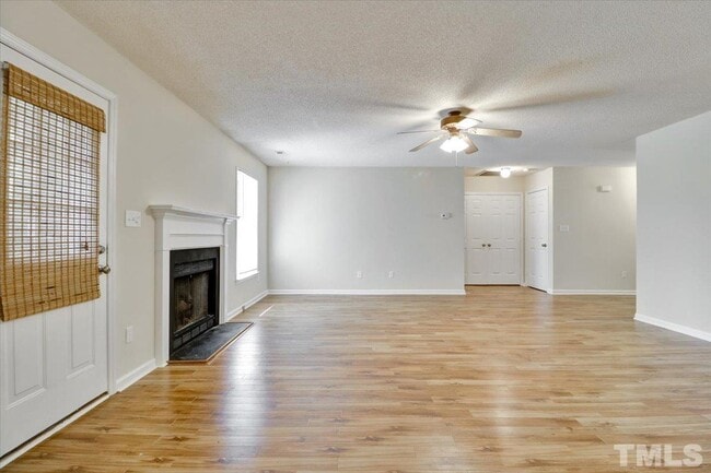 Photo - 1512 Kempsey Cir