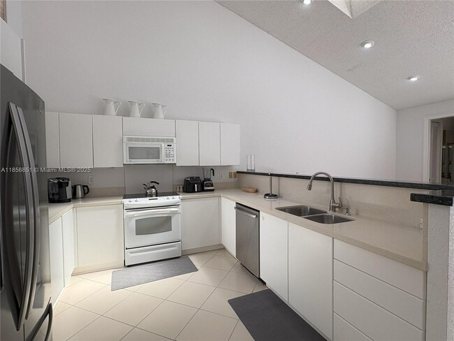 Photo - 2538 Windsor Way Ct