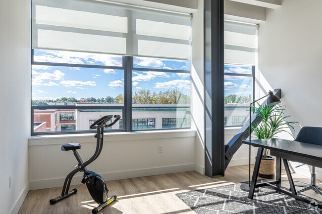 U-Shape - Bedroom