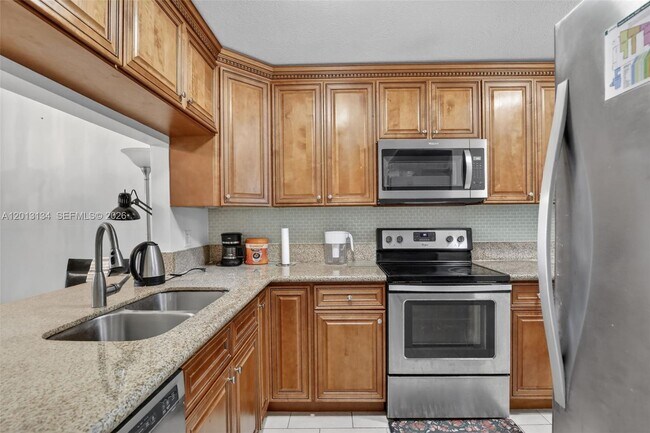 Photo - 9330 Lagoon Pl Unit 307