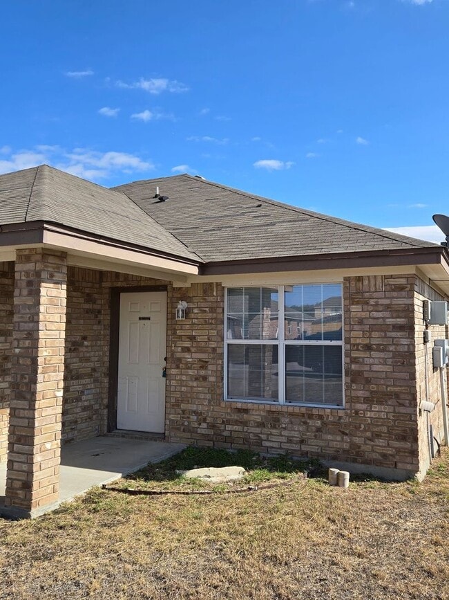 Photo - 506 Primrose Dr Unit B