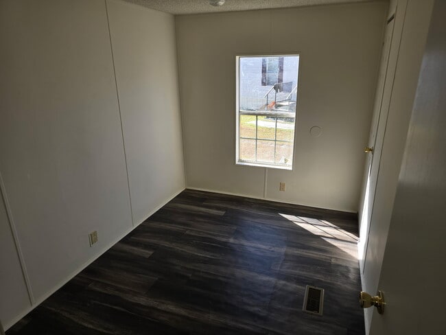 Photo - 926 Hollywood Dr