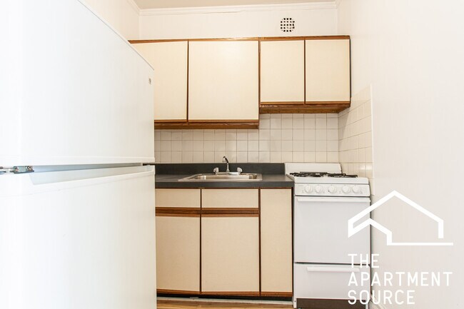 Photo - 515 W Briar Pl Unidad 408