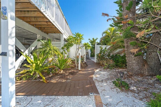 210 Bocilla Dr