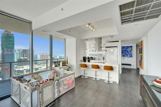 Photo - 1100 Biscayne Blvd Unit 3708S