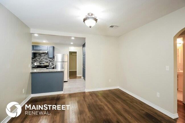 Photo - 3809 NW 24th St