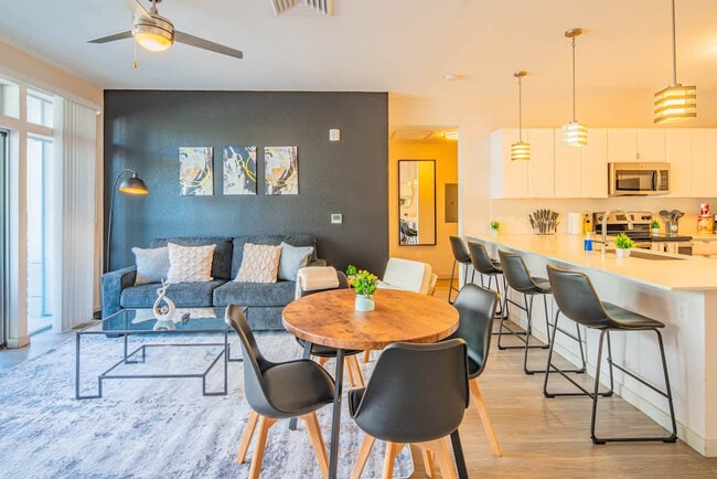 201 E Roosevelt St Unit SI ID1263056P