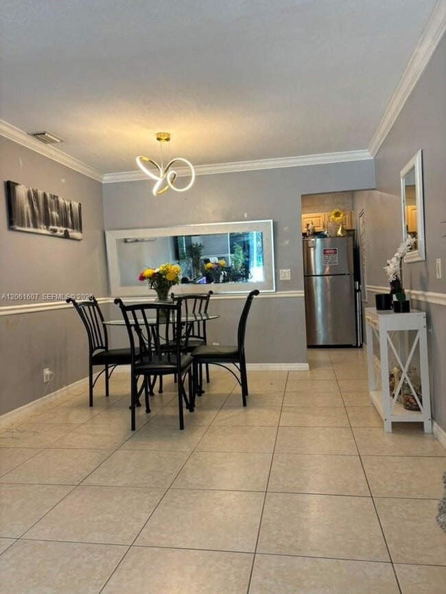 Photo - 1904 Palmland Dr