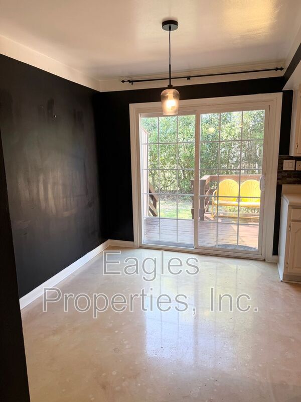 Photo - 1902 Harris St