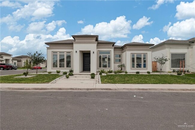 Building Photo - 27 Viola St