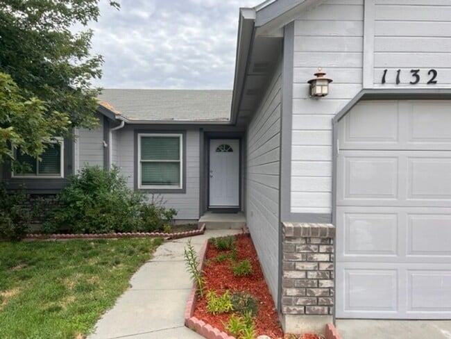 Photo - 1132 N Maple Creek Ave
