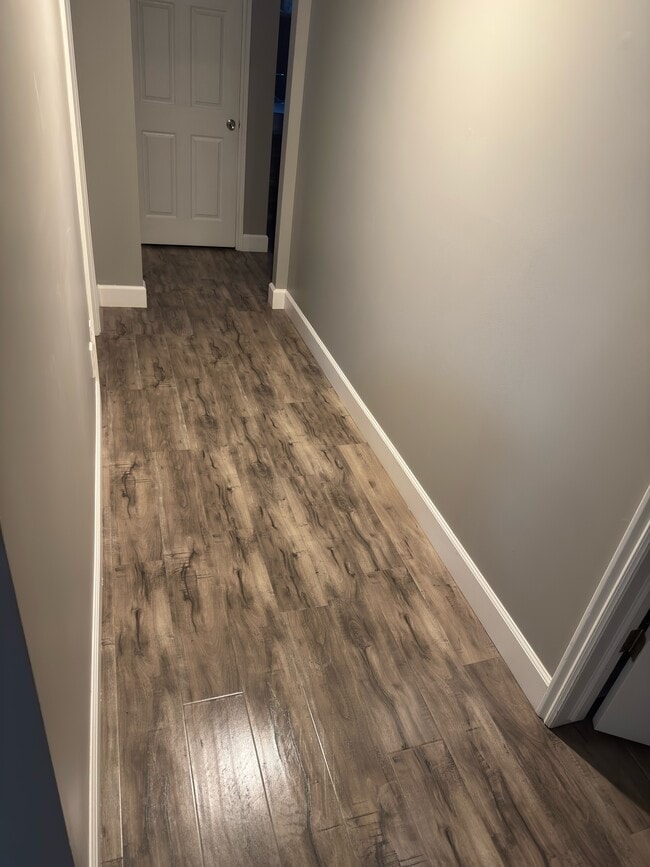 Hallway - 8379 Sycamore Tree Cove Unit Private Bed and Bath
