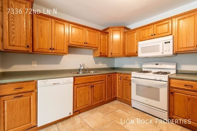 Photo - 7336 72nd Ln N