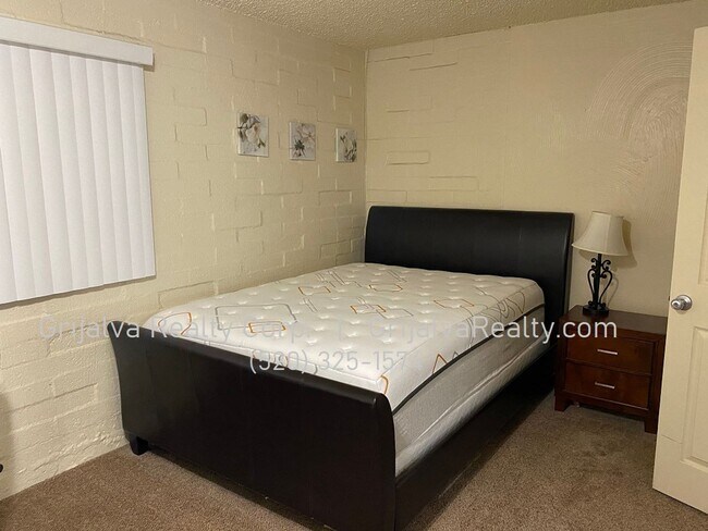 Photo - AVAILABLE JUNE - Furnished 2 Bedroom Condo with Community Pool Close to the UofA! (Speedway/Euclid) Unit 122