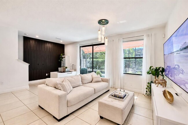 Photo - 8458 Kelsall Dr