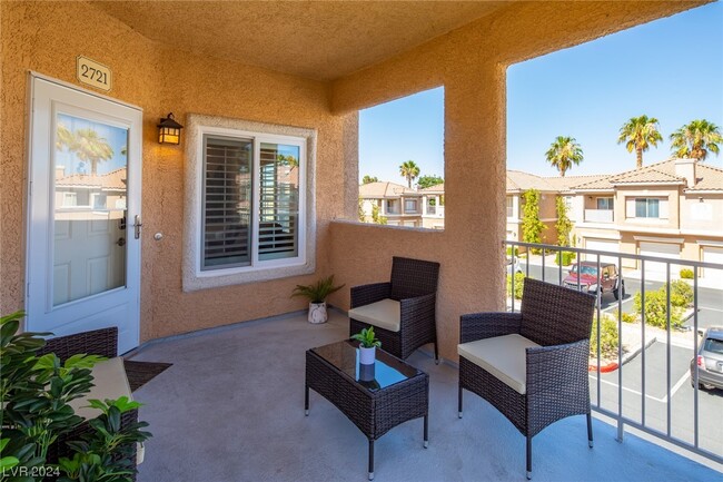 Photo - 251 S Green Valley Pkwy Condominio Unidad 2721