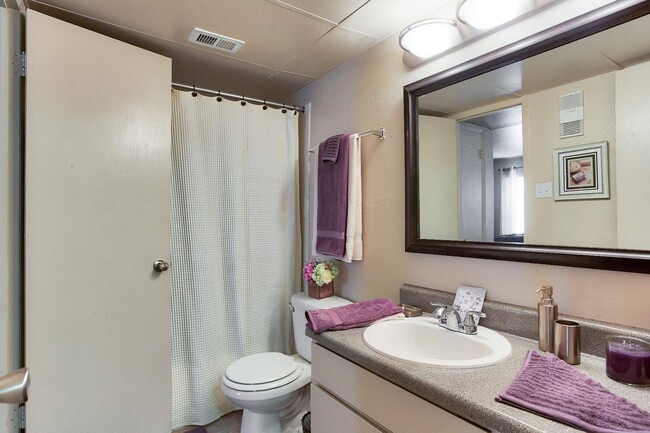 Photo - Pebblebend Apartments