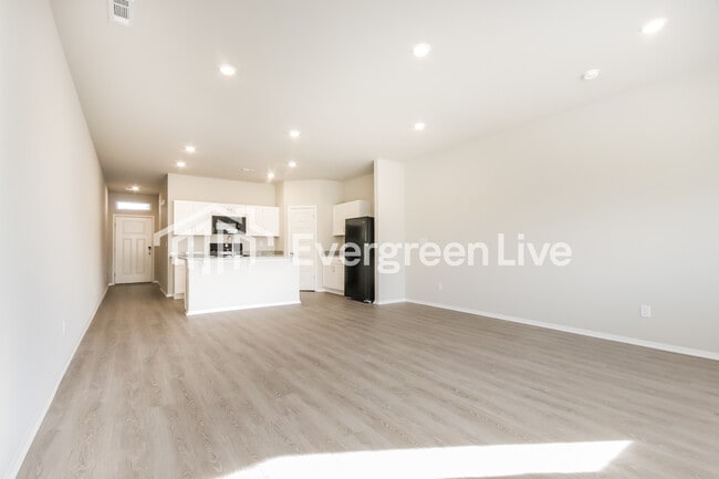 Photo - 6509 NW Kathleen St