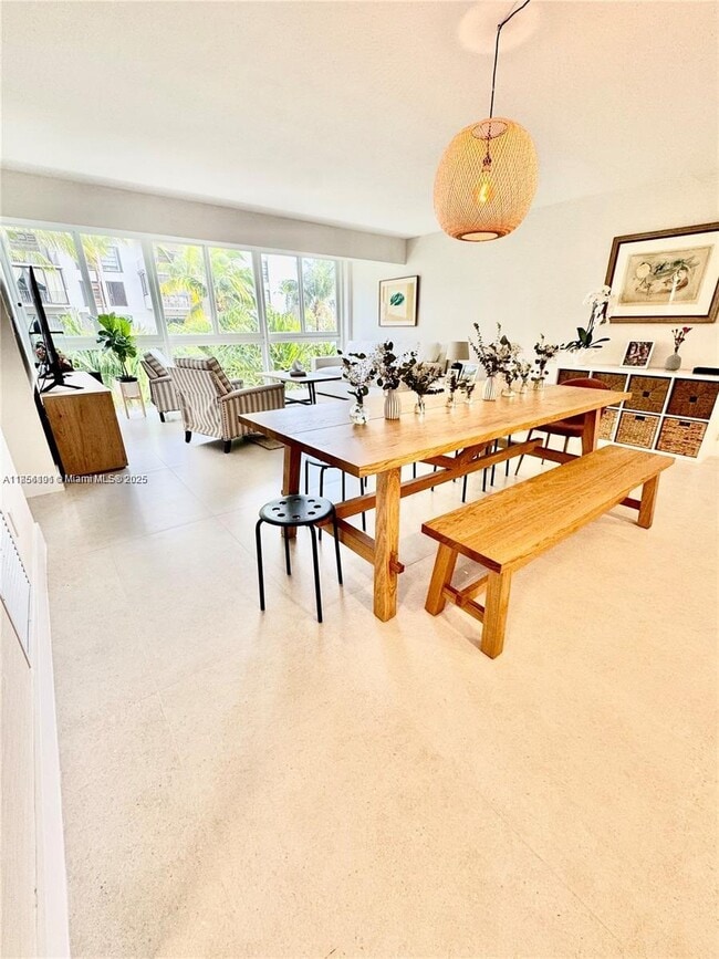 Photo - 555 Crandon Blvd Unit 32
