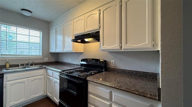 7808 Ashe Ct