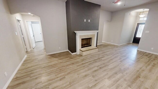 Photo - 904 Clanton Cove