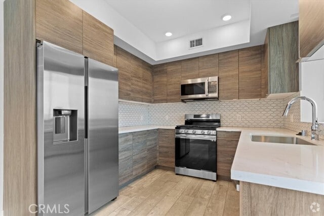 Building Photo - 4383 Sepulveda Blvd Unit 502 Rental