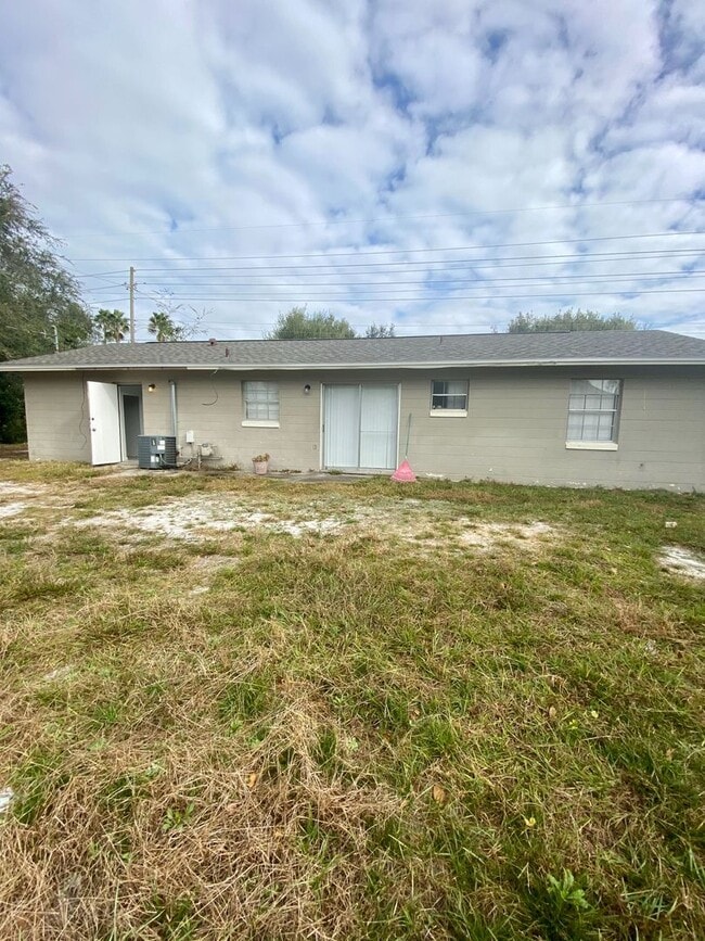 Photo - 3/1.5 Home Now Available In Deltona