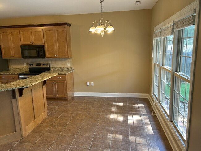 Photo - 7104 Mossy Bank Trail SE Casa