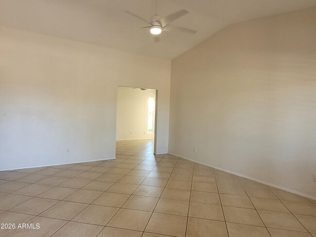 Photo - 3910 E Shomi St
