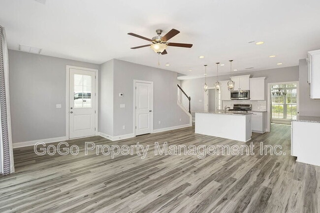Photo - 188 Silver Hill St
