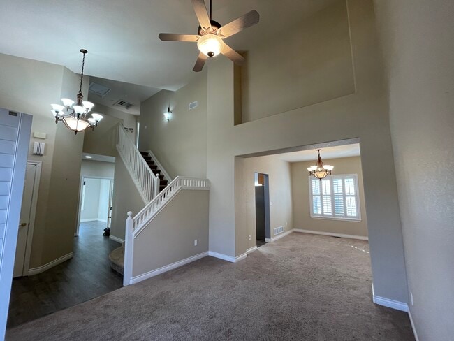 Photo - 7627 Halleys Dr