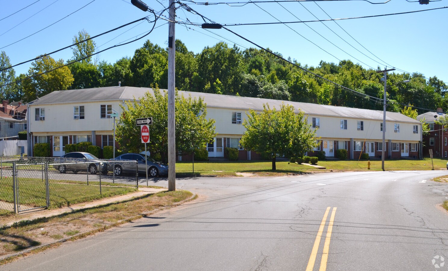 Photo - Hamden Apartments