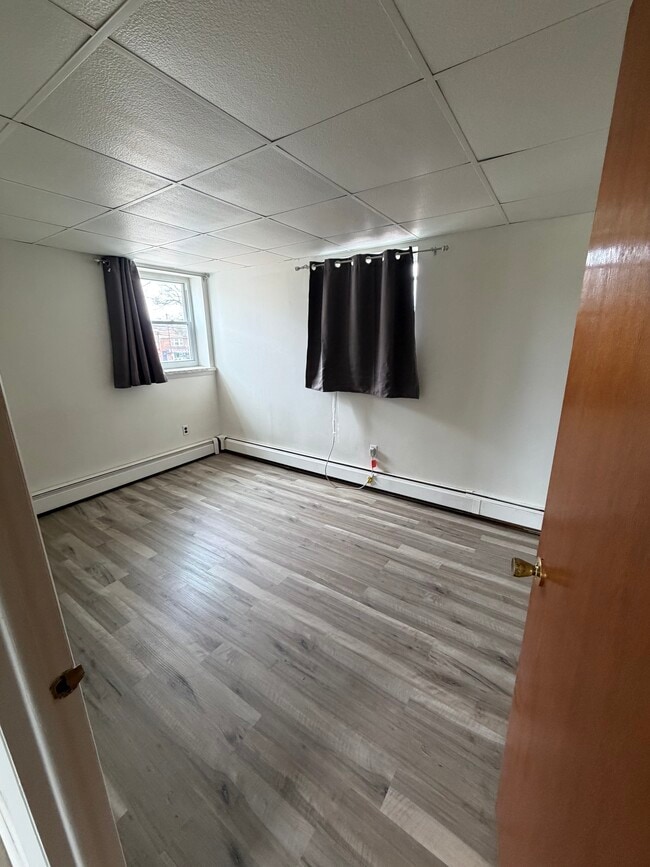 Photo - 322 Loney St Unit Apt 1