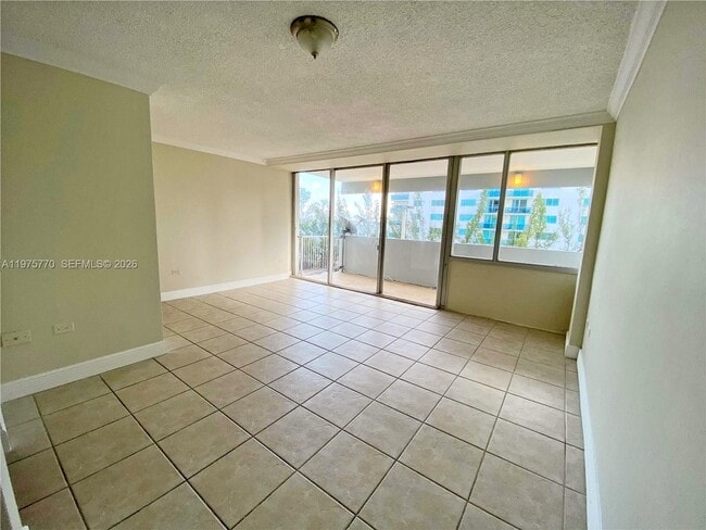 Photo - 7545 E Treasure Dr Unit 3I