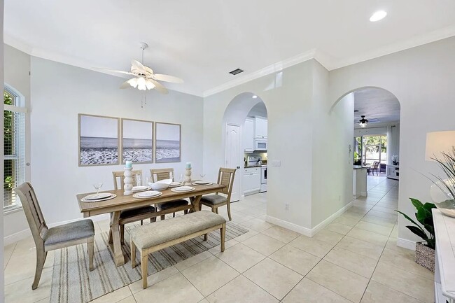 Photo - 847 98th Ave N