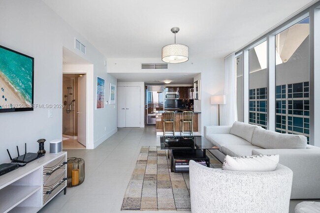 Photo - 6899 Collins Ave Unidad 1509