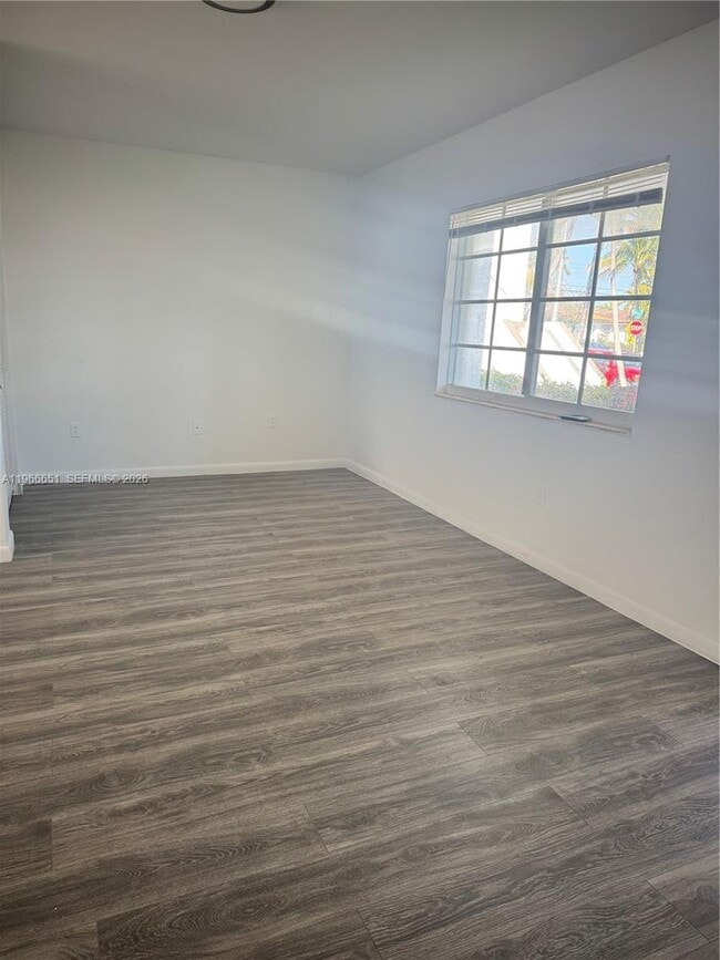 Photo - 7130 Rue Versailles Dr Unidad 3