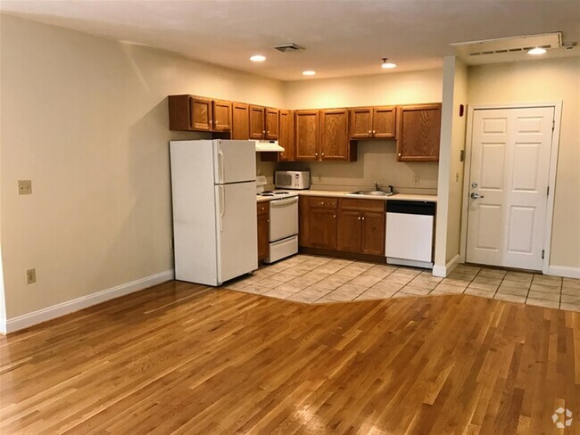 Building Photo - 17 Pearl St Unit 14 Rental