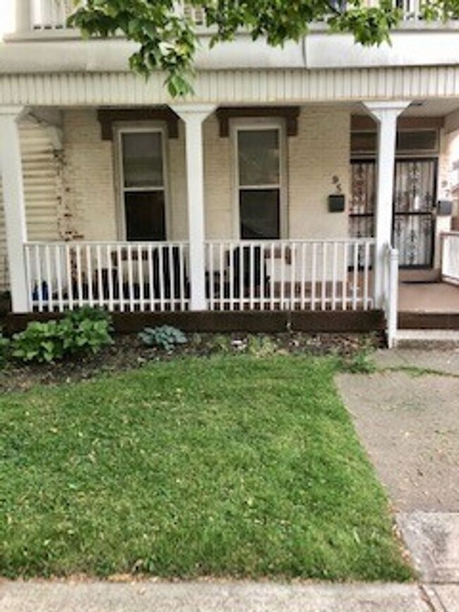 95-97 N 20TH ST
